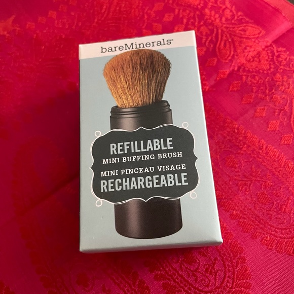 bareMinerals Mini buffing brush